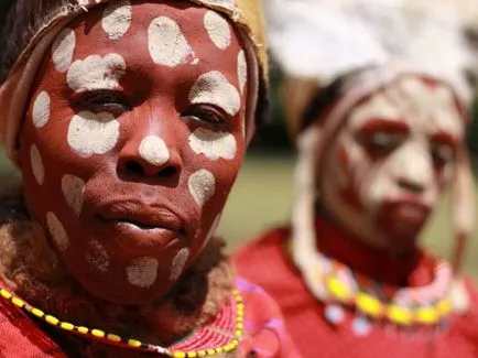 Triburile sălbatice de fotografii și videoclipuri Africa - Fotografii triburi africane