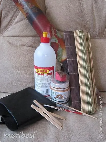 Kizárólagos házvezetőnő-esernyő a hulladék anyagokból