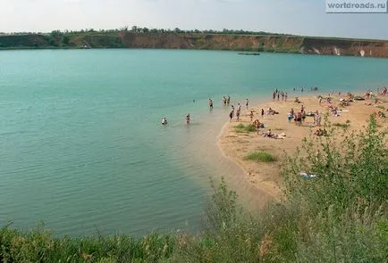 Blue Lake Samara, a világ útjain