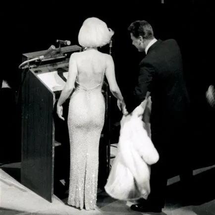 Историята на известната рокля Мерилин Монро «Честит рожден ден, г-н