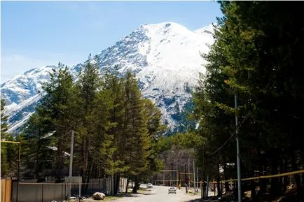 Hogyan lehet eljutni Terskol és kap Cheget, a világ