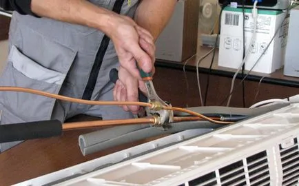 Hogyan mossa split rendszer az otthoni videó -, hogyan kell tisztítani a légkondicionáló otthon