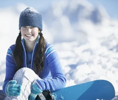 Hogyan válasszuk ki a snowboard kezdőknek védőfelszerelés és ruházat snowboardosoknak,