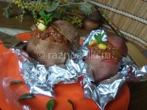 Картофи пълнени със зеленчуци и печени на фурна