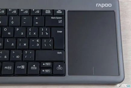 Áttekintés A vezeték nélküli billentyűzet touchpad Rapoo k2600