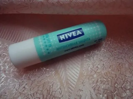 Друга слабост на балсам за устни NIVEA интензивна защита - мнения за козметика