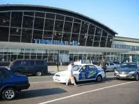 Aeroportul din Kharkov - cum să obțineți consiliere aviaturistam