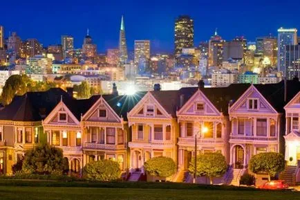 Festett hölgyek »a San Francisco utcáin a viktoriánus stílusban