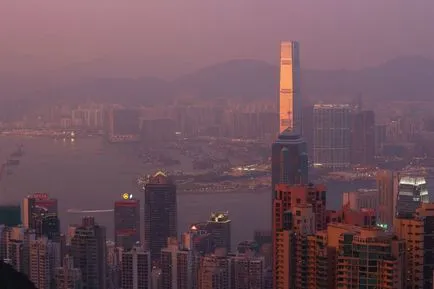 Victoria Peak din Hong Kong - cum să ajungi acolo și ce să facă