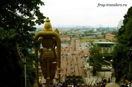 Batu Caves in Kuala Lumpur sau cel mai mare templu indian din Malaezia