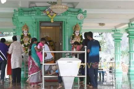 Batu Caves в Малайзия, как да стигна до Batu Caves в Куала Лумпур