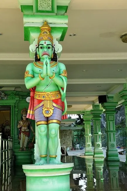 Batu Caves - Punct de reper din Kuala Lumpur