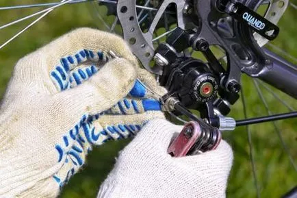 Controlul și configurarea frânelor pe disc pe o bicicletă - un lucru ușor