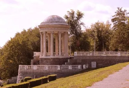 Rotunda a töltésen (Volgograd)