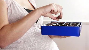 Шоколад по време на бременност може да използвате това, което продукт да изберете, как да се хранят