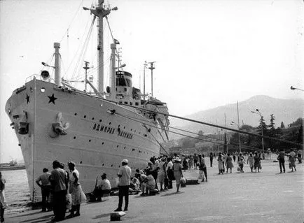 Sovietic „Titanic“ nava morții „Admiral Nakhimov“