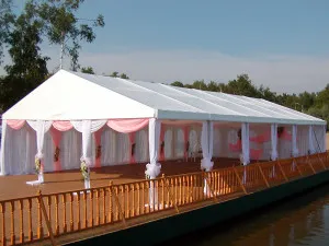 Наемете палатка за сватбата и банкет, регистрационни палатки