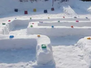 Építsd ki a hó és a jég - téli szórakozás a gyermekek számára, Scribbles