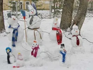 Építsd ki a hó és a jég - téli szórakozás a gyermekek számára, Scribbles