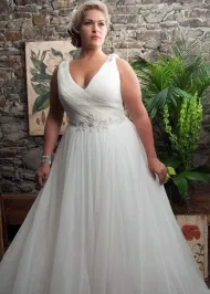 Esküvői ruhák túlsúlyos nők fotók