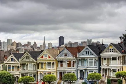 Steiner Street (Steiner) San Francisco, a viktoriánus házak festett hölgyek - turista