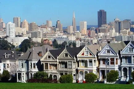 Steiner Street (Steiner) San Francisco, a viktoriánus házak festett hölgyek - turista