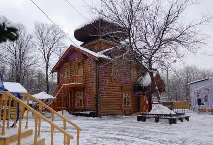 Manor Moș Crăciun în Kuzminki locație hartă, fotografii, comentarii