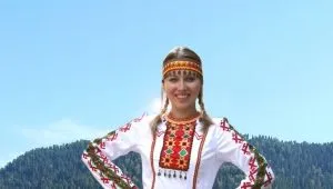 costum national uzbec (50 poze) pentru femei, de bărbați și femei uzbece, fete, costume moderne