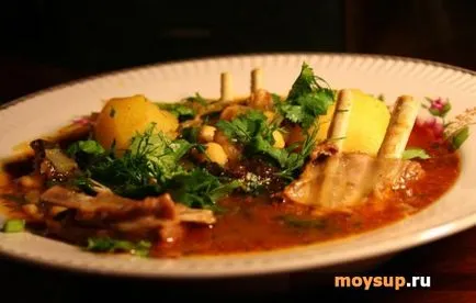 Пити Азербайджан супа от агнешко месо в пота - доказан рецепта