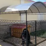 pentru un câine incintei casă confortabilă cu patru picioare prieten