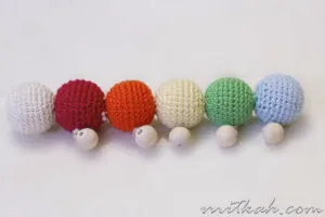 gryzunok tricotate pentru copii - Caterpillar