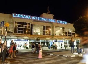 Aeroportul Larnaca