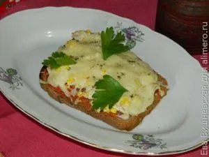 Bruschetta cu pui