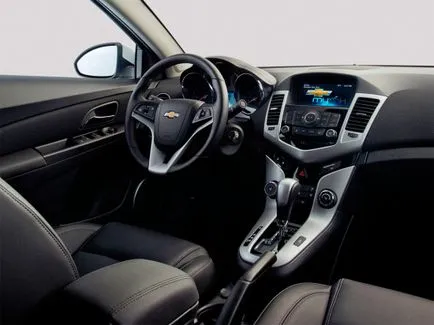 Chevrolet Cruze седан (2008-2015) производителност и цена, снимки и преглед