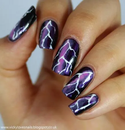 Nail Design мълния 16 снимка