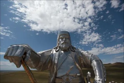 Egy óriás szobor Genghis Khan Mongólia