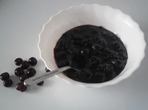 Főzni zselészerű ötperces jam feketeribizli