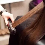 Keratin hajkiegyenesítő előnyeiről és hátrányairól