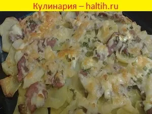 Картофи със свинско месо в рецептата фурна със снимка