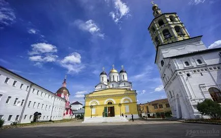 Manastirea Borovsky - Manastirea Pafnutevskom din Borovsk