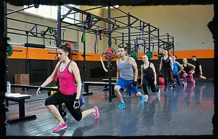 CrossFit тренировка преди тренировка (обща, специални, съвместно) тренировъчна програма