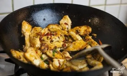 Csirke zöldségekkel wokban - lépésről lépésre recept fotók