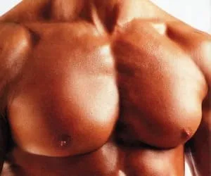 Най-добрите упражнения, които се решават на гръдните мускули