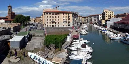 Livorno Italia atractii, plaje, hoteluri, cum se ajunge acolo, feriboturi