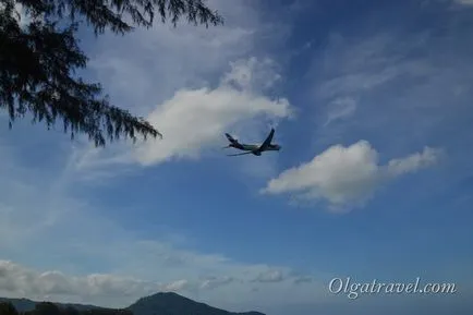 Strand repülőgép Phuket olyan helyen, ahol repülőgépek ülj a feje fölé!