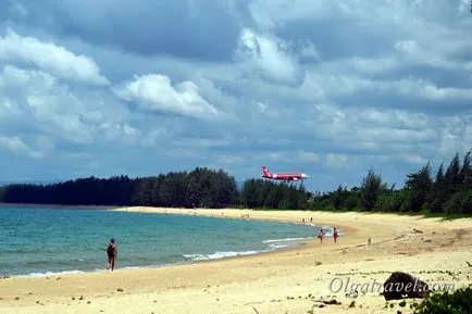 Strand repülőgép Phuket olyan helyen, ahol repülőgépek ülj a feje fölé!