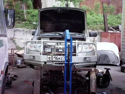 Construcții și tuning auto UAZ Patriot pick-up