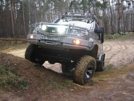 Construcții și tuning auto UAZ Patriot pick-up