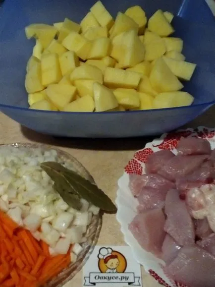 Sült burgonya csirke szovjet típusú - egyszerű receptek