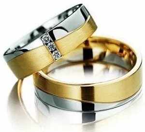 Грижа за годежен пръстен, списание за жени